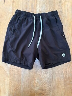 Men’s Black Vuori Shorts